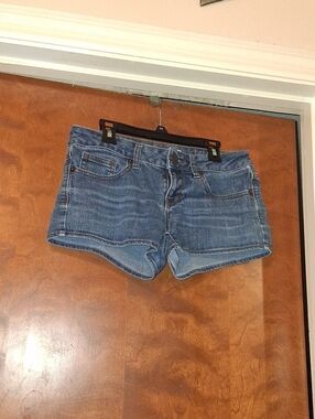 SO Women's Medium Blue Denim Jean Shorts